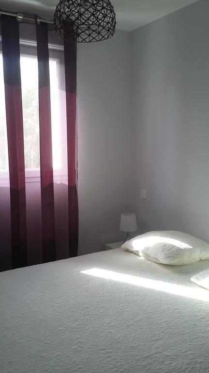 Appart'Hotel Et Chambres Essentiel Spa Арл Екстериор снимка