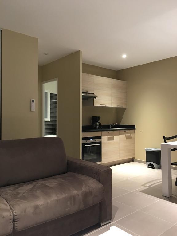 Appart'Hotel Et Chambres Essentiel Spa Арл Екстериор снимка